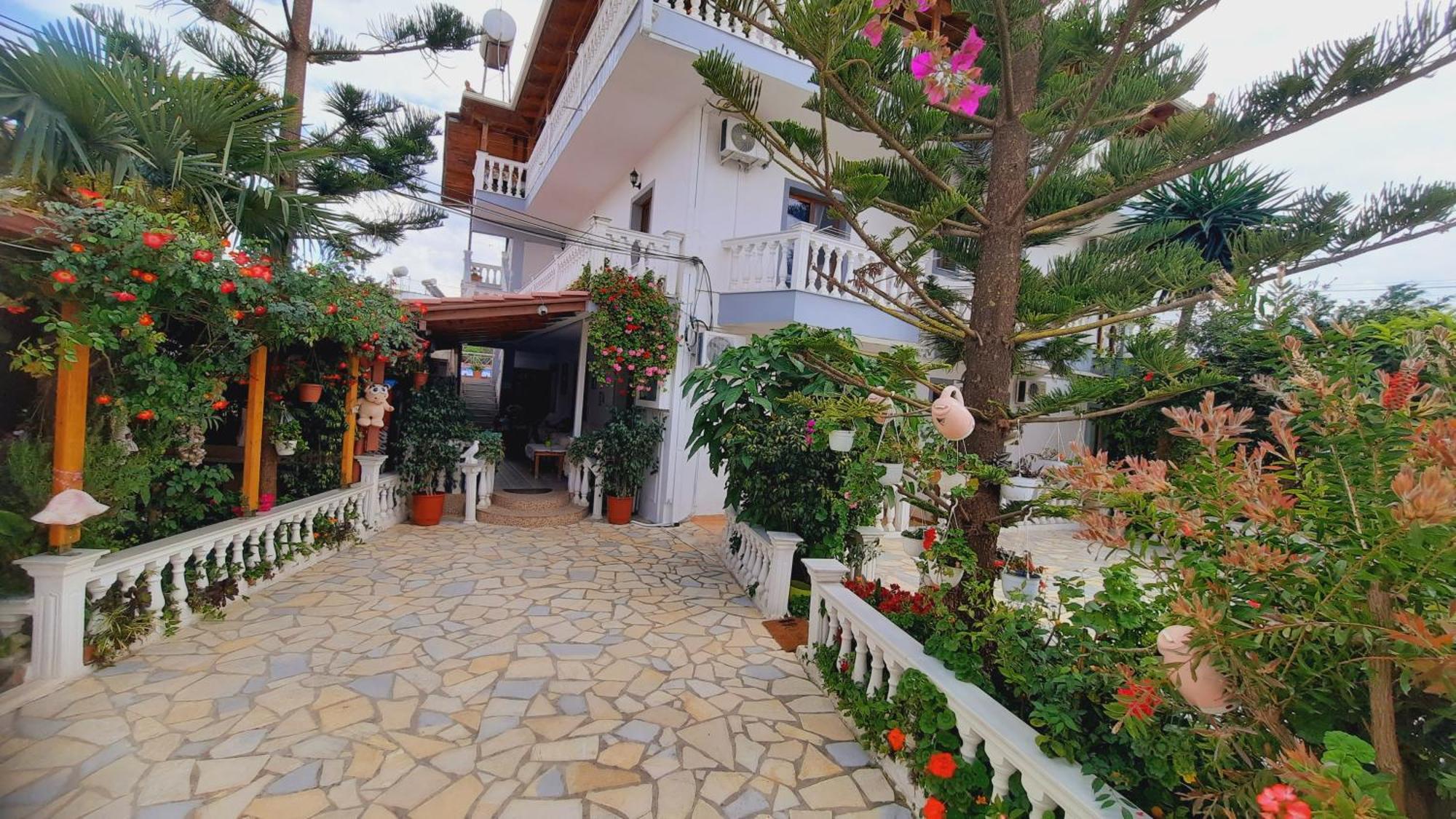 Garden Villa Veli Ksamil Bagian luar foto