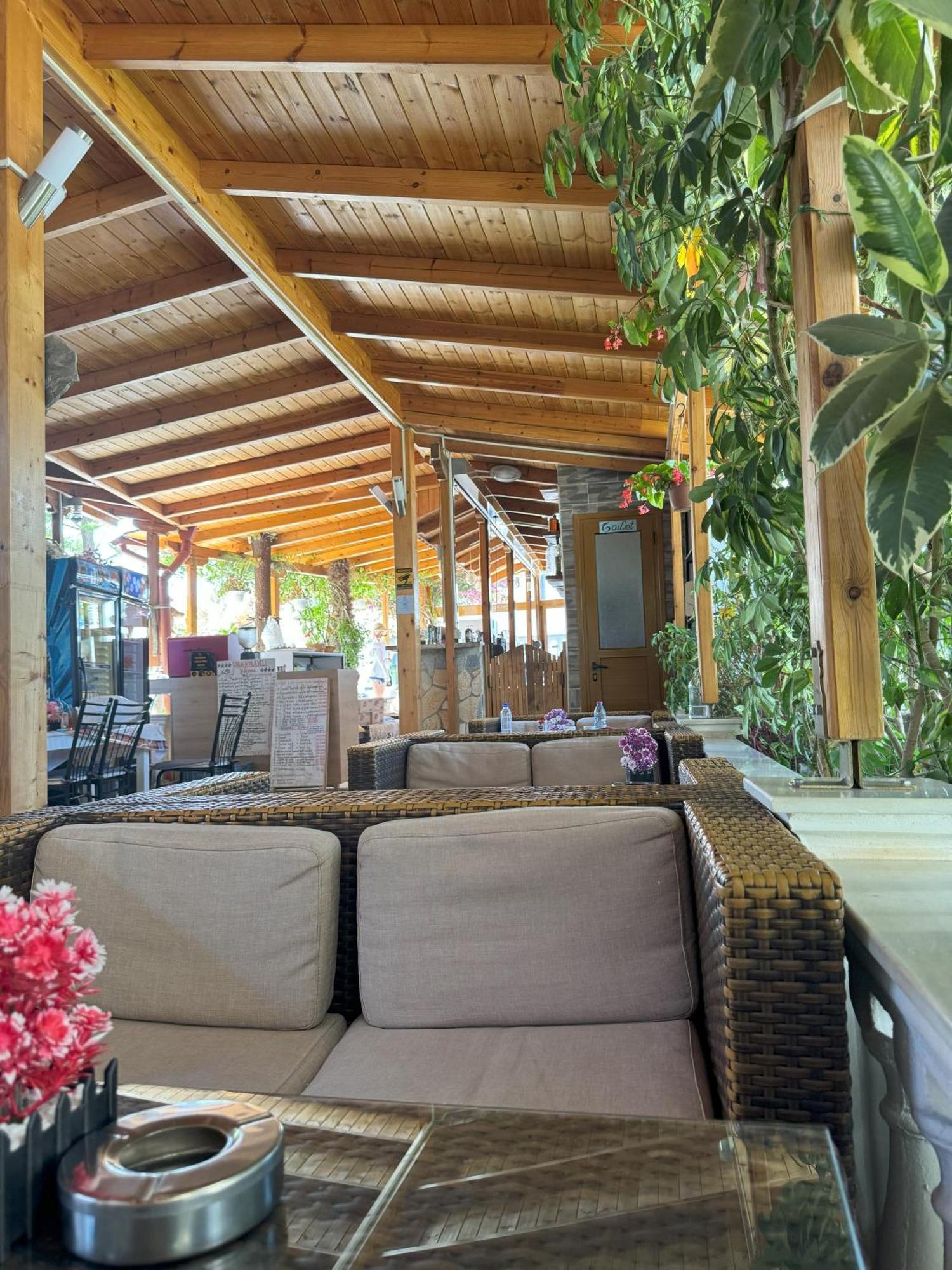 Garden Villa Veli Ksamil Bagian luar foto