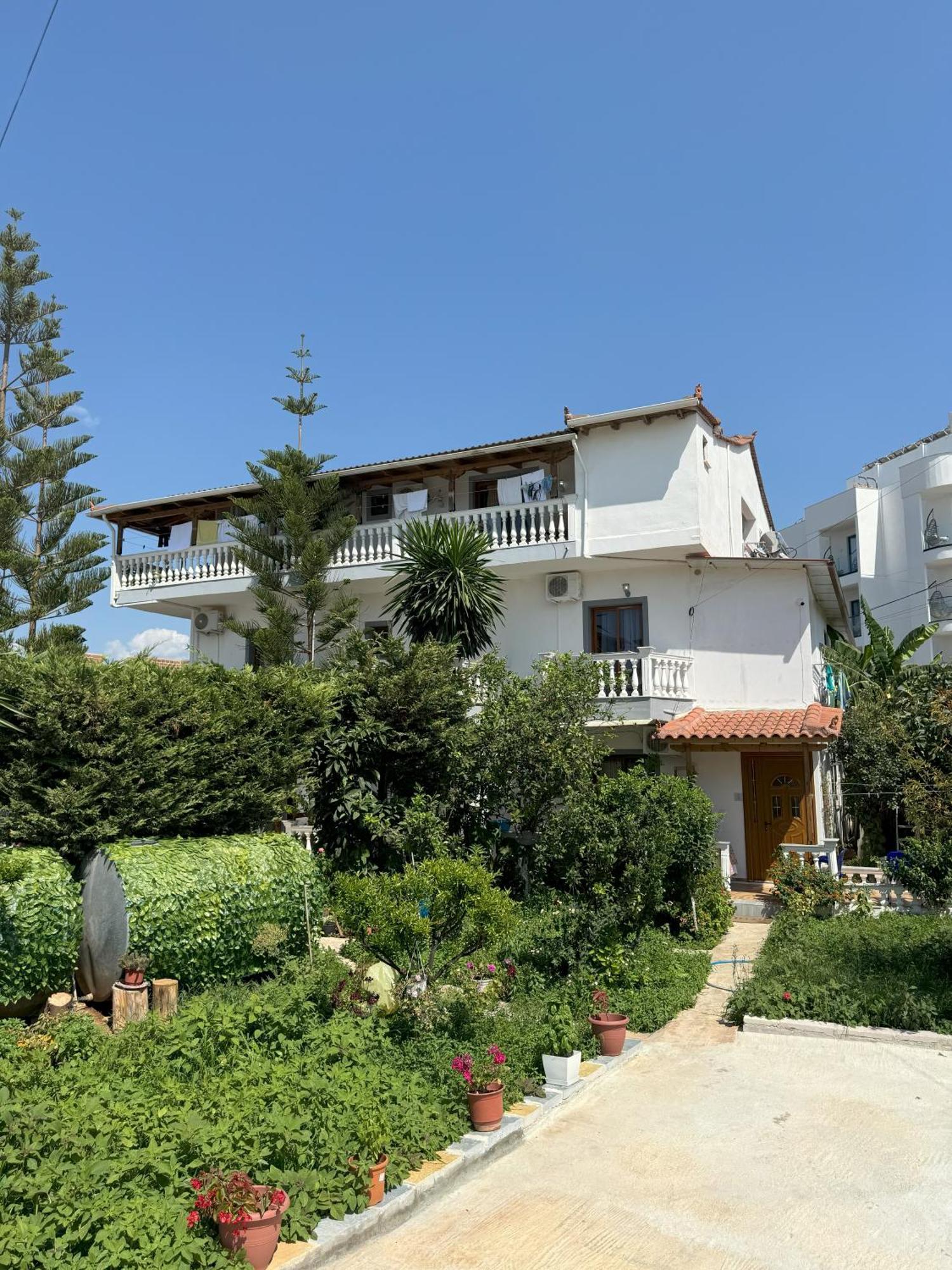 Garden Villa Veli Ksamil Bagian luar foto