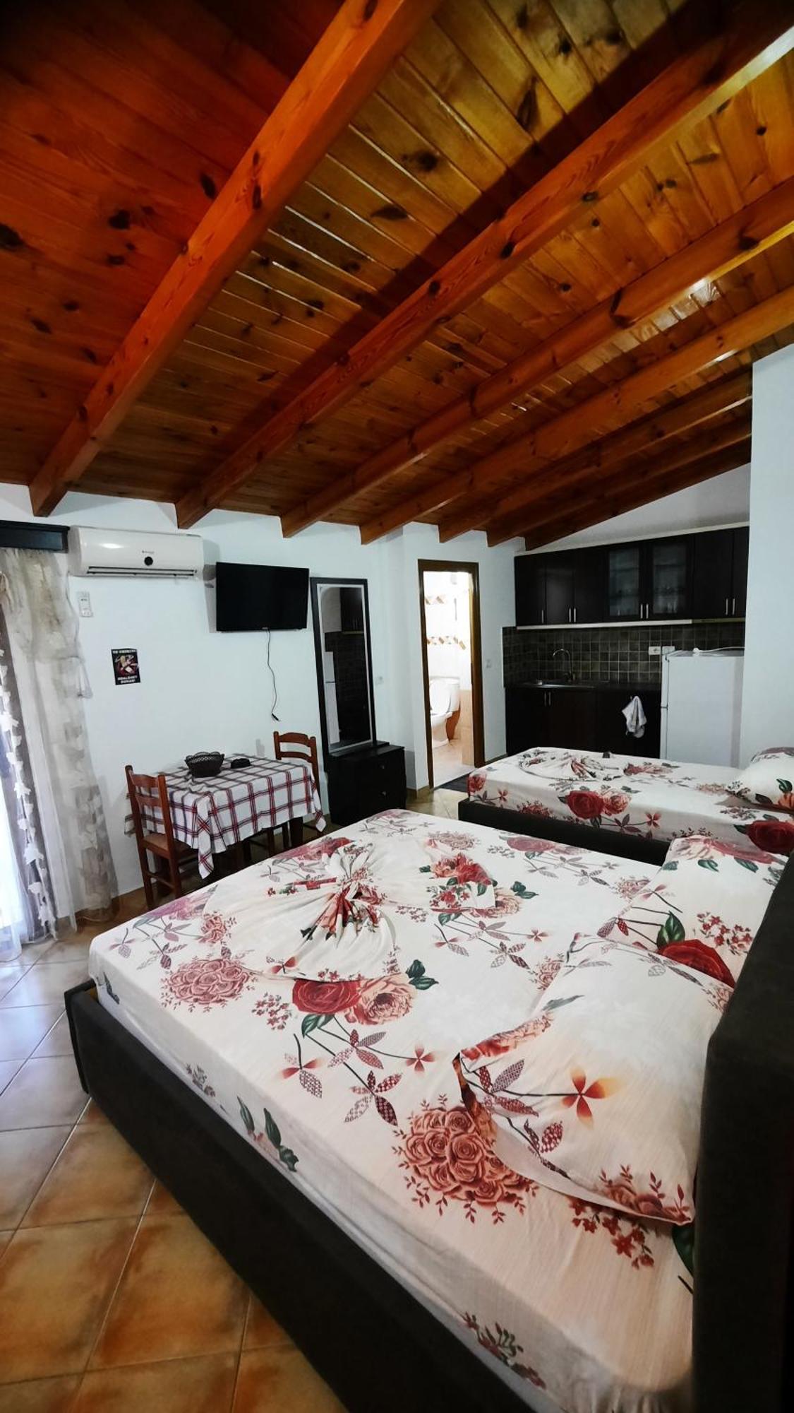 Garden Villa Veli Ksamil Bagian luar foto