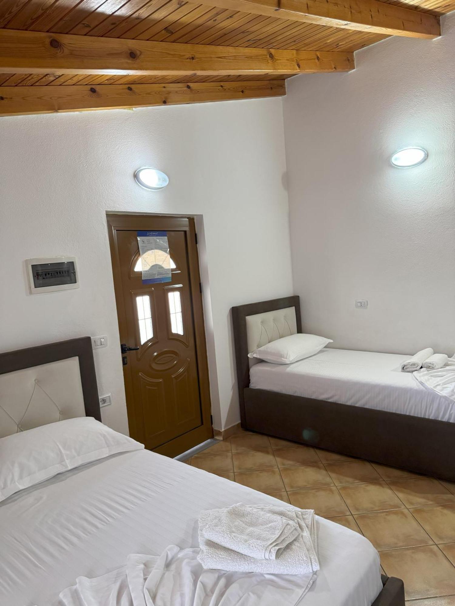 Garden Villa Veli Ksamil Ruang foto